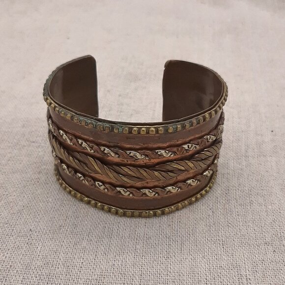Rustic Copper Mixed Metal Rope Cuff Bracelet - Picture 9 of 11